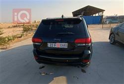 جیپ گراند شیرۆکی